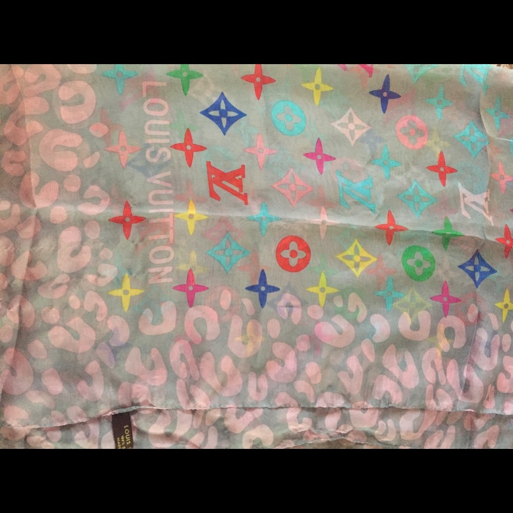 Louis Vuitton Scarf